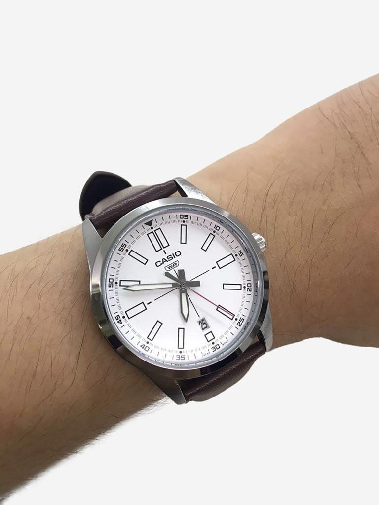 Наручные часы CASIO