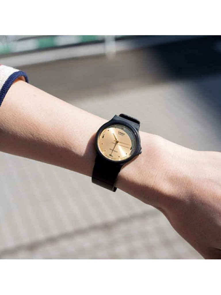 Наручные часы CASIO