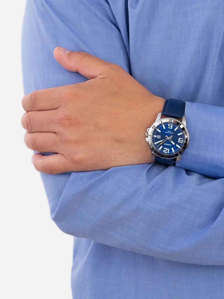 Наручные часы Casio MTP-VD01L-2B