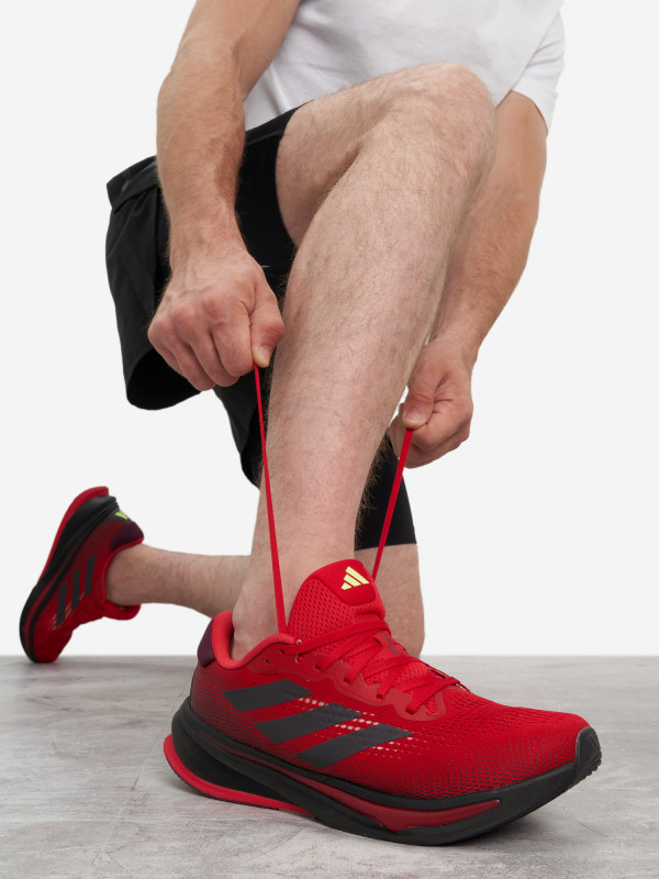 Кроссовки мужские adidas Supernova Rise арт. IG5841 красный/черный цвет — купить за 15119 руб. со скидкой 30 %, отзывы в интернет-магазине Спортмастер
