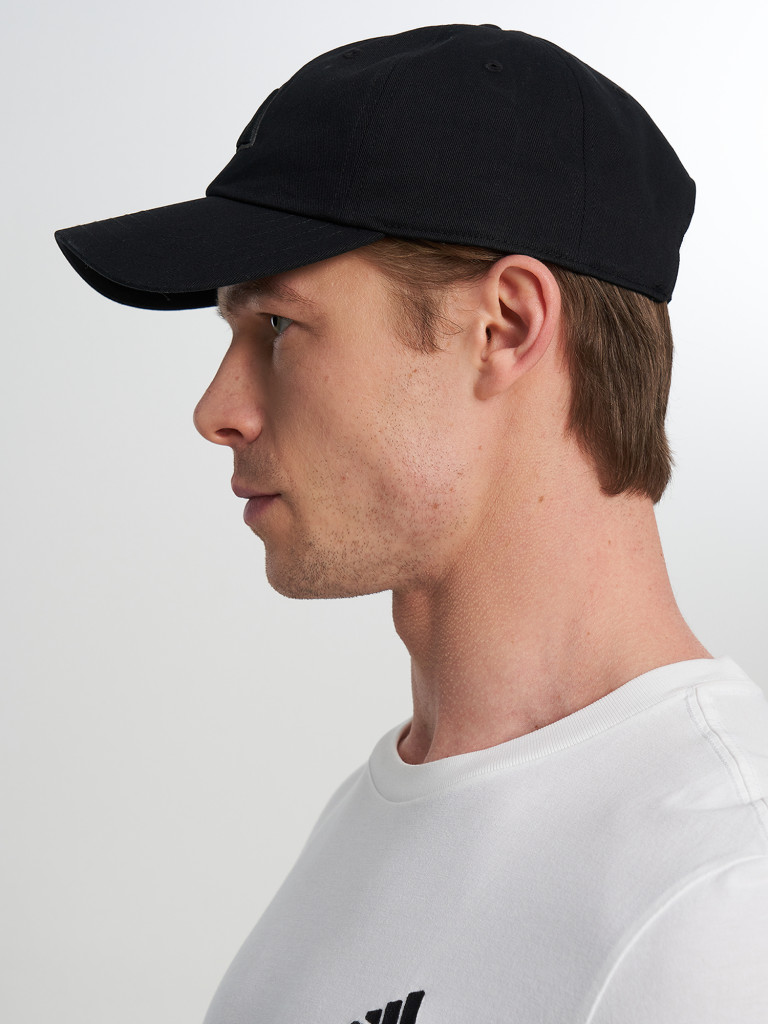 Бейсболка Adidas