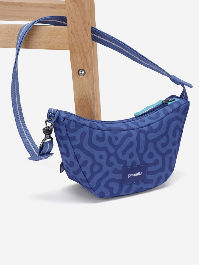 Сумка антивор Pacsafe GO Lunar crossbody, Cerulean Blue, 2,5 л.