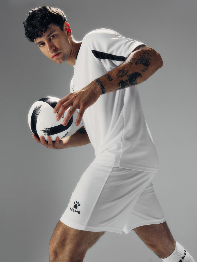 Комплект футбольной формы KELME Football Suit