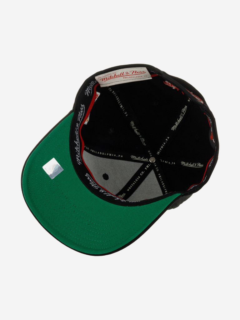 Бейсболка MITCHELL NESS 6HSSFH21HW014-CBUBLCK Chicago Bulls NBA (черный)