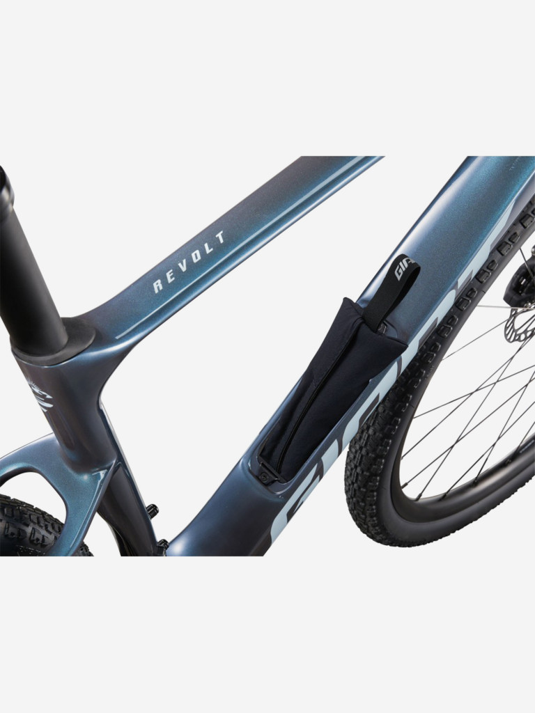Гравийный велосипед Giant Revolt Advanced 1 - 2025