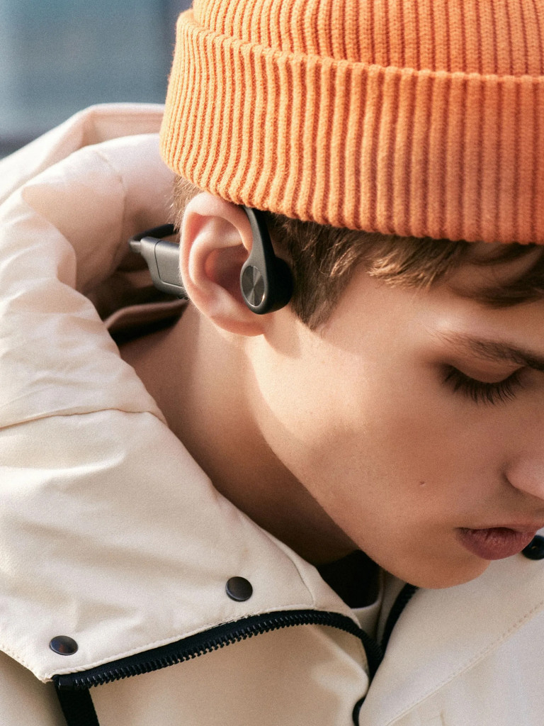 Беспроводные наушники с костной проводимостью Sudio B4 Bone Conduction Earphones, цвет: черный