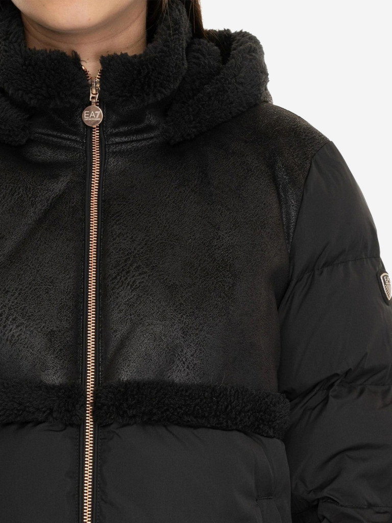 Куртка женская ЕА7 Emporio Armani