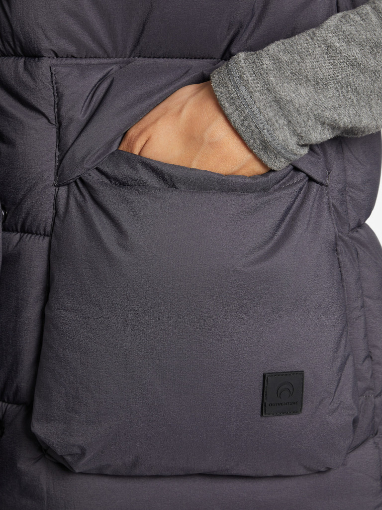 Жилет утепленный женский Outventure