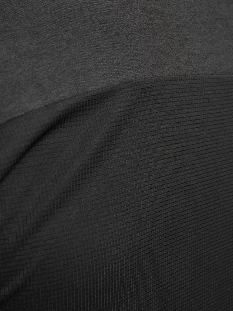Лонгслив 2XU Aero 1/2 Zip