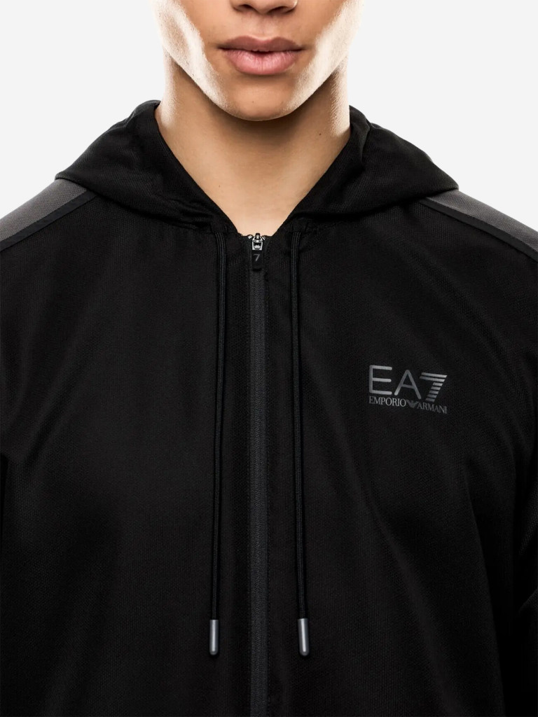 Костюм мужской EA7 Emporio Armani