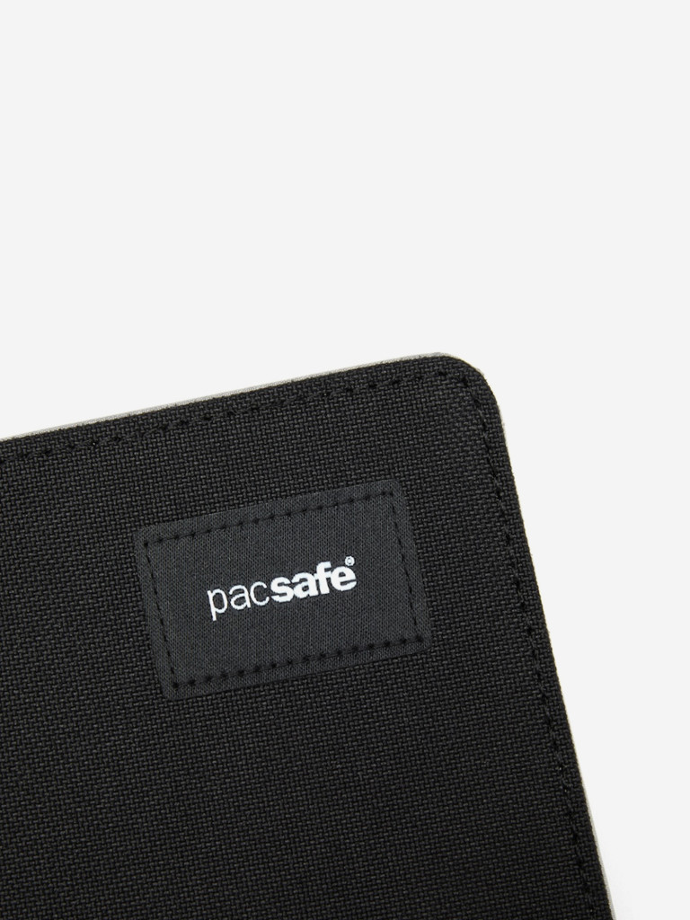 Кошелек антивор Pacsafe RFIDsafe bifold wallet, Black