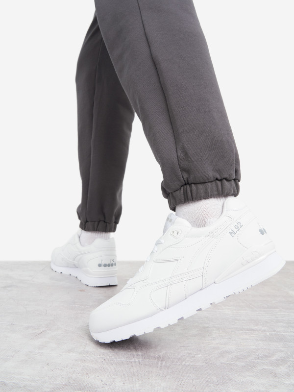 Кроссовки мужские Diadora N.92 L арт. 101.183078 черный цвет — купить за 4059 руб. со скидкой 30 %, отзывы в интернет-магазине Спортмастер