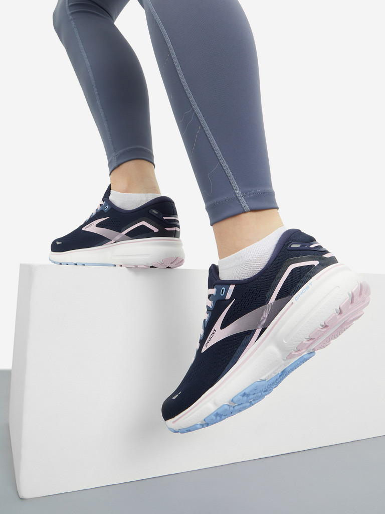 Кроссовки женские Brooks Ghost 15