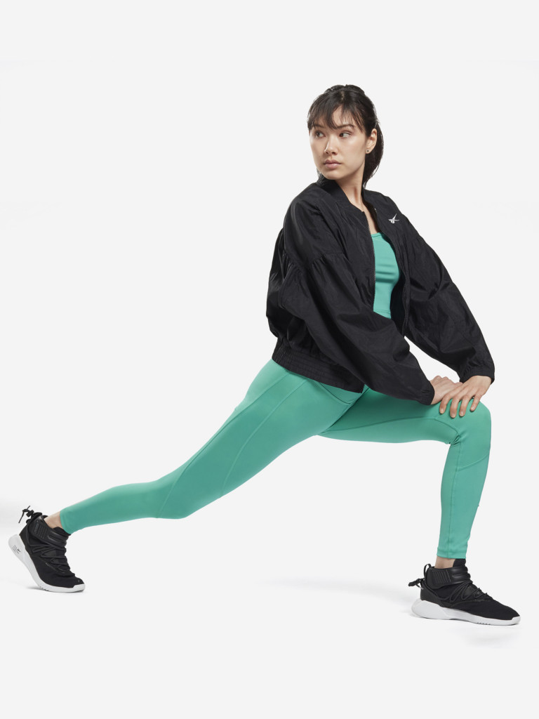 Ветровка женская Reebok Studio