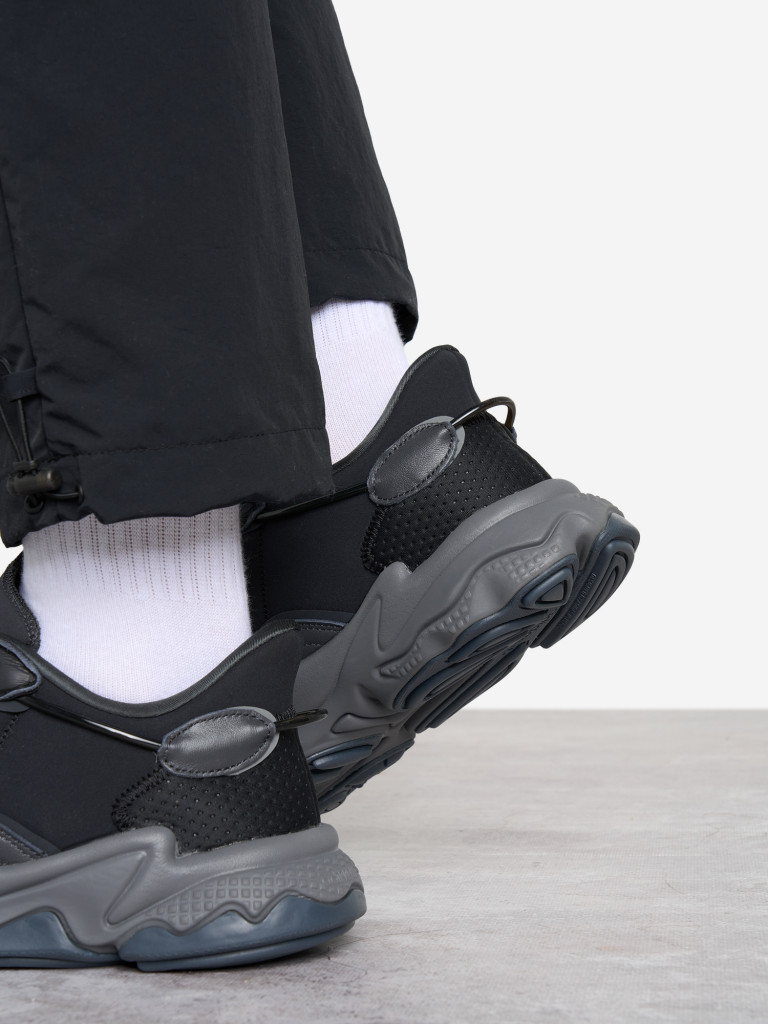 Кроссовки мужские adidas Ozweego