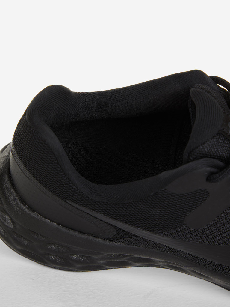 Кроссовки женские Nike Revolution 6 Next Nature