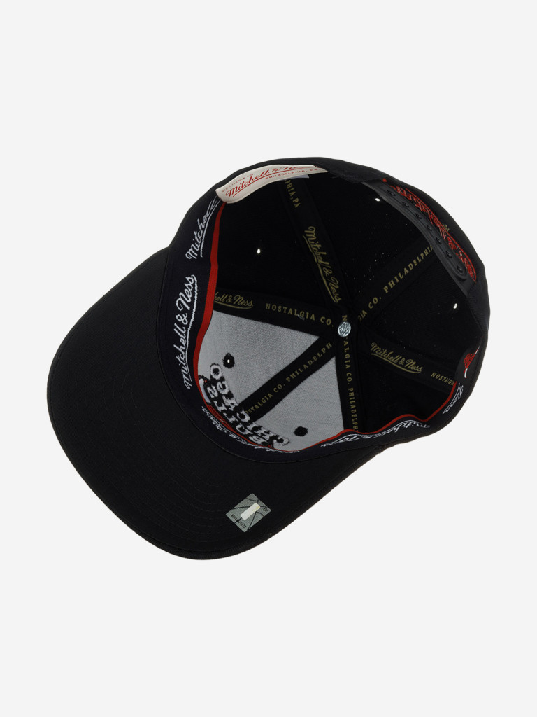 Бейсболка MITCHELL NESS HHSSINTL1245-CBUBLCK Chicago Bulls NBA (черный)