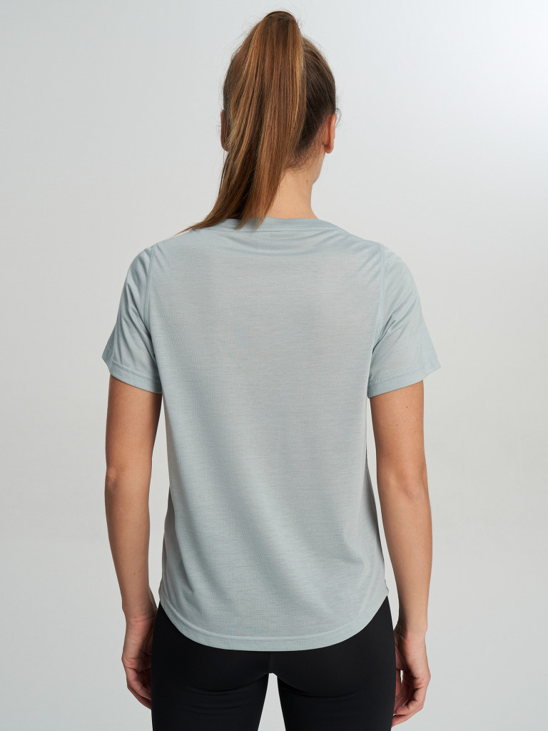 Футболка женская Adidas