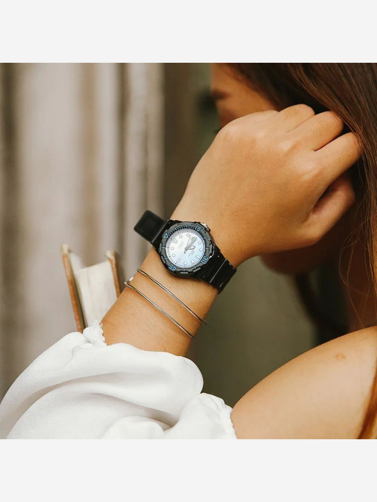 Наручные часы CASIO