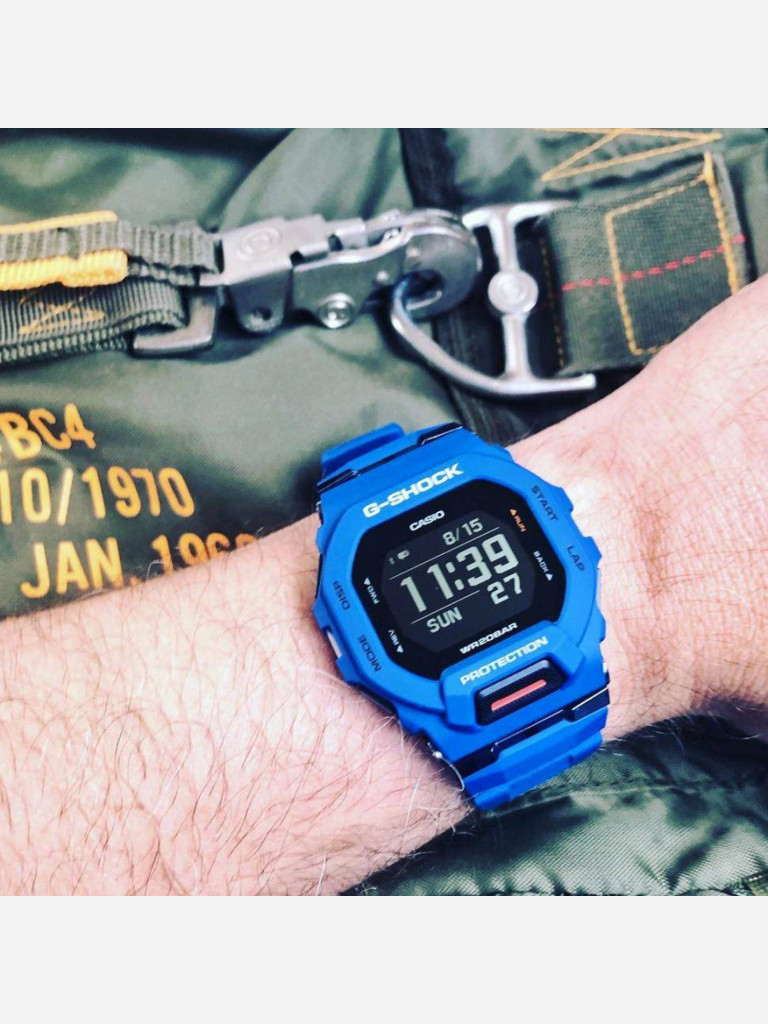Спортивные часы CASIO G-SHOCK GBD-200-2E