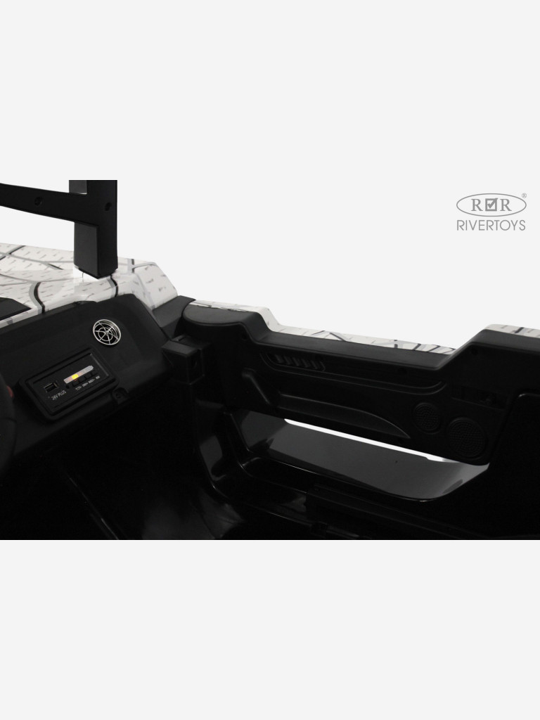 Детский электромобиль RIVERTOYS A707AA LUX NEW 4WD белый спайдер