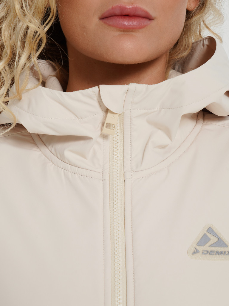 Легкая куртка женская Demix Discover