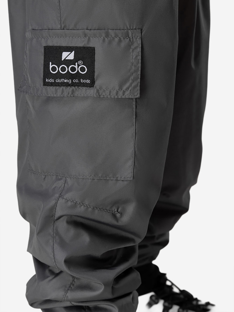 Брюки весенние bodo