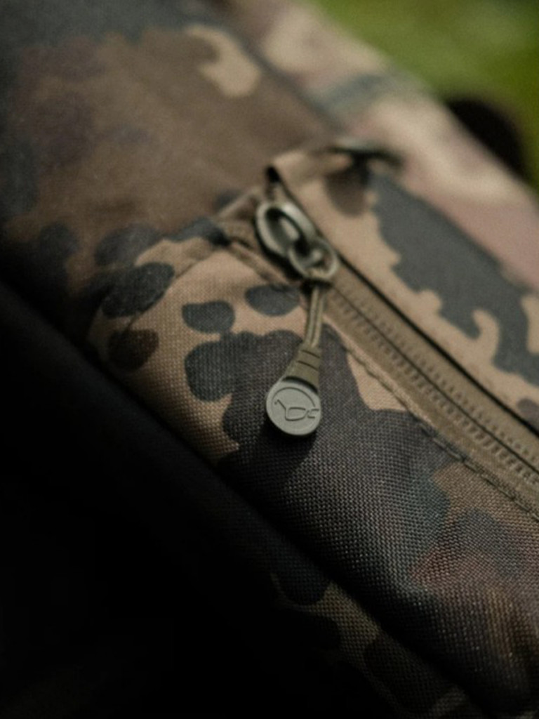 Чехол KORDA для 3-х удилищ Compac 3 Rod Holdall 10ft Dark Kamo