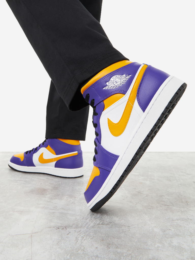 Кеды мужские Nike Air Jordan 1 Mid