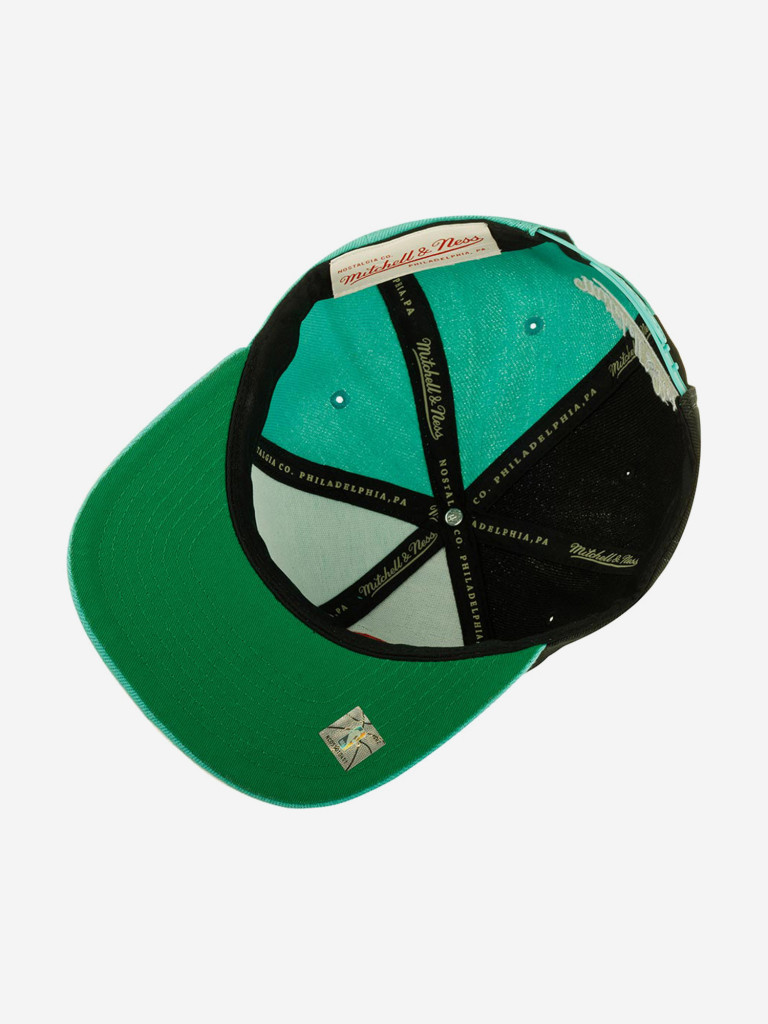 Бейсболка с прямым козырьком MITCHELL NESS HHSS2992-SASYYPPPTEAL San Antonio Spurs NBA (зеленый)