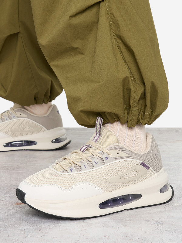 Кроссовки женские FILA Explore Mesh арт. 133246 бежевый цвет — купить за 2639 руб. со скидкой 70 %, отзывы в интернет-магазине Спортмастер