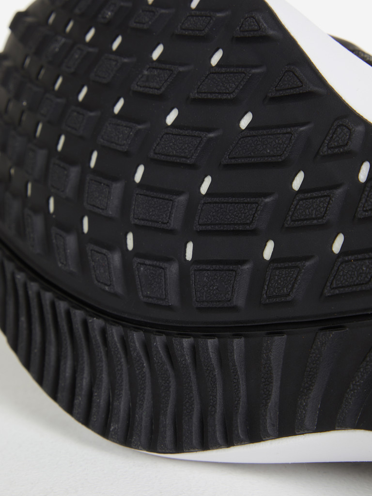 Кроссовки мужские Nike Air Zoom Vomero 16