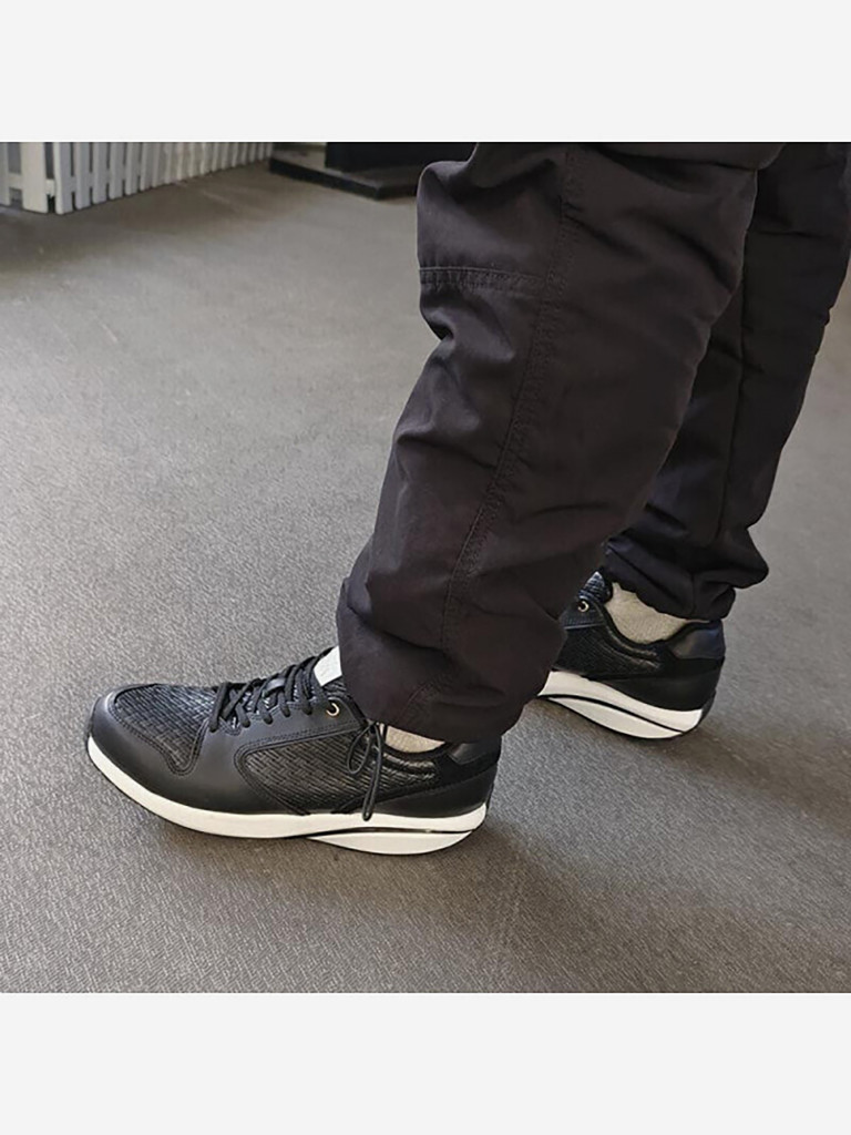 Кроссовки MBT Outdoor Low-Top Black
