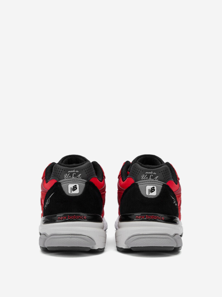 Кроссовки New Balance 990v3