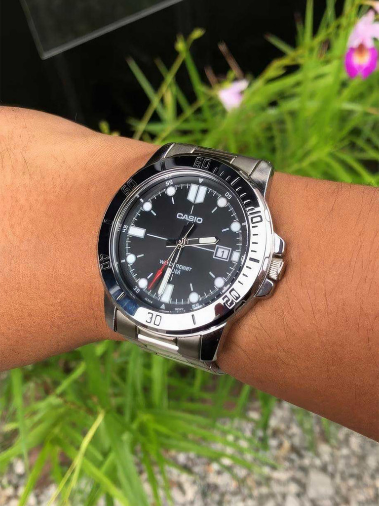 Наручные часы CASIO