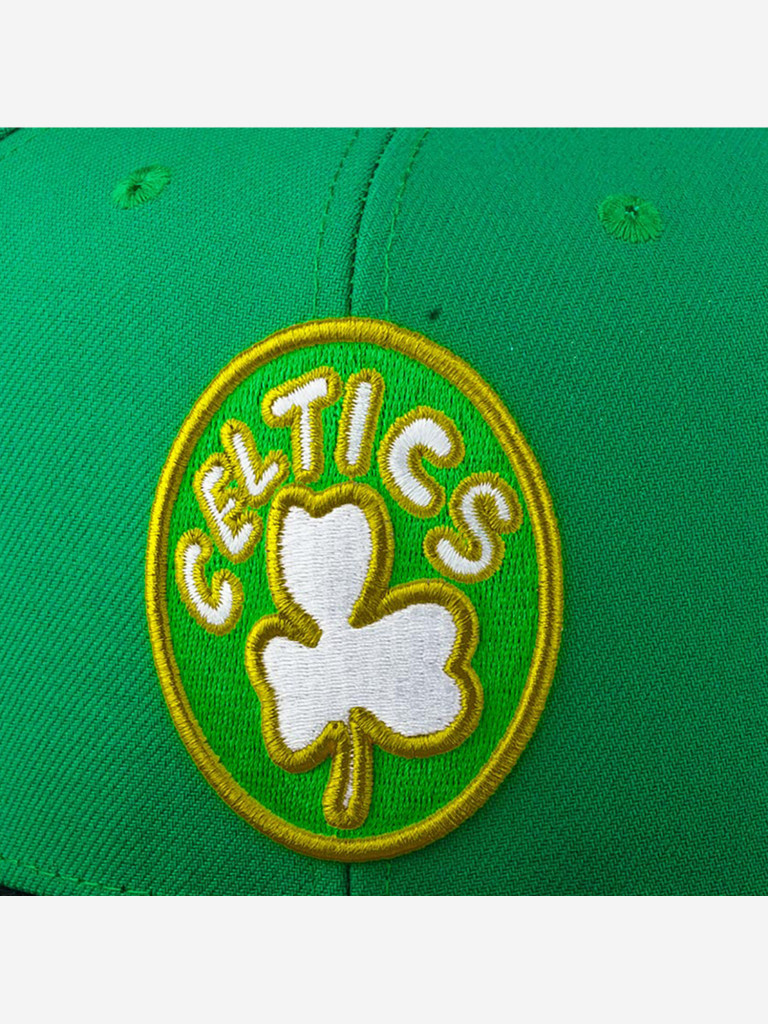 Бейсболка с прямым козырьком MITCHELL NESS 6HSSSH22018-BCEGREN Boston Celtics MLB