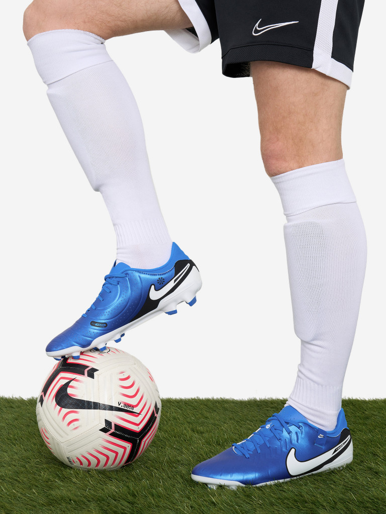 Бутсы мужские Nike Tiempo Legend 10 Academy