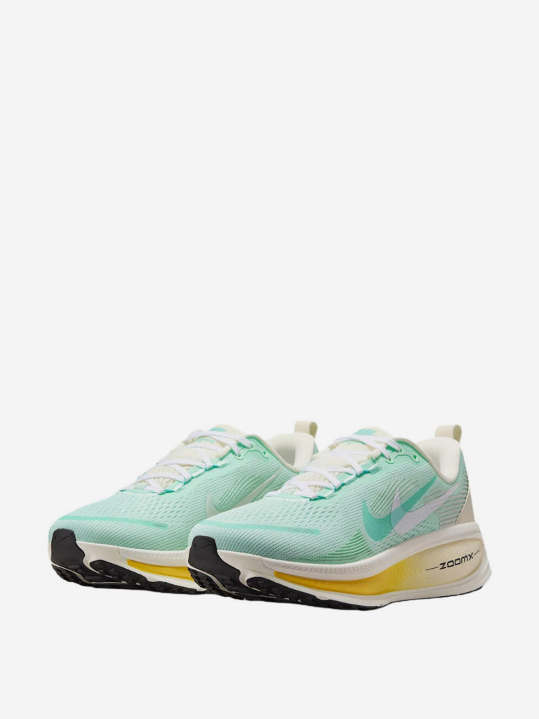 Кроссовки Nike Vomero 18