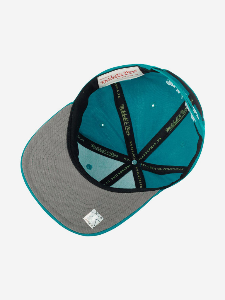 Бейсболка с прямым козырьком MITCHELL NESS HHSS3256-CHOYYPPPTEAL Charlotte Hornets NBA