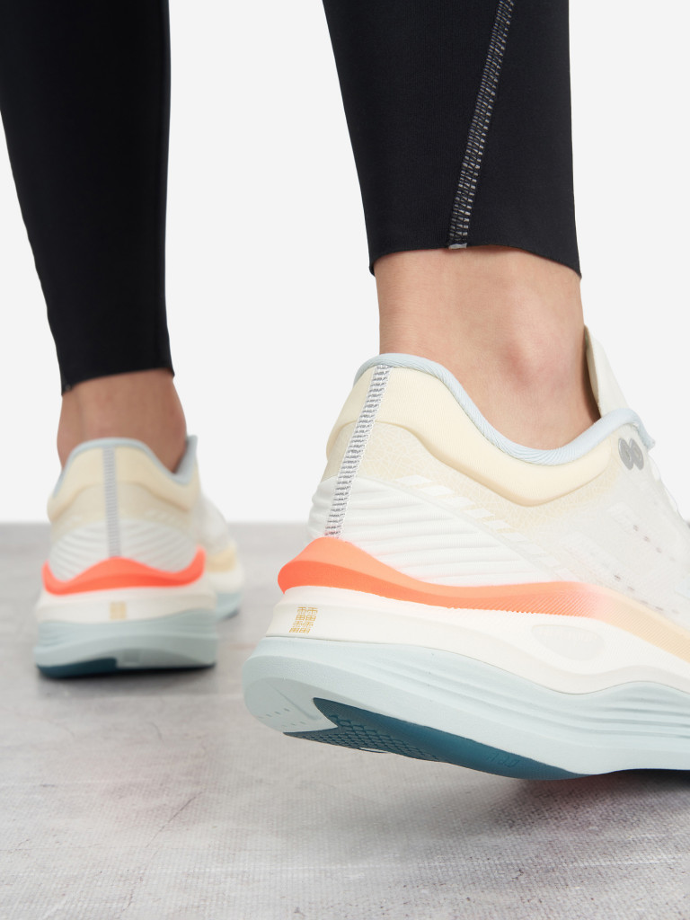 Кроссовки женские Li-Ning Yueying 5 Pro