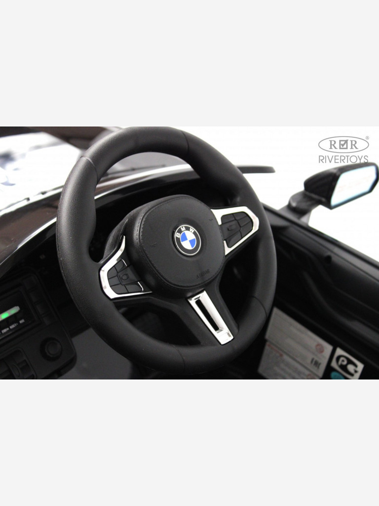 Детский электромобиль RIVERTOYS BMW M4 (A004AA) серый