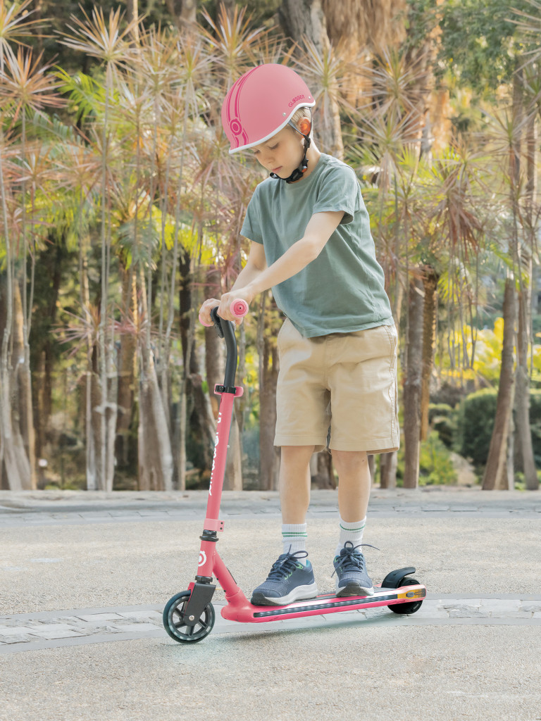 Электроамокат Globber E-Motion E6