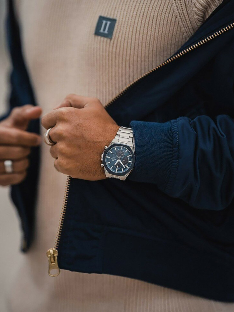 Спортивные часы CASIO EDIFICE EFS-S570DB-2A