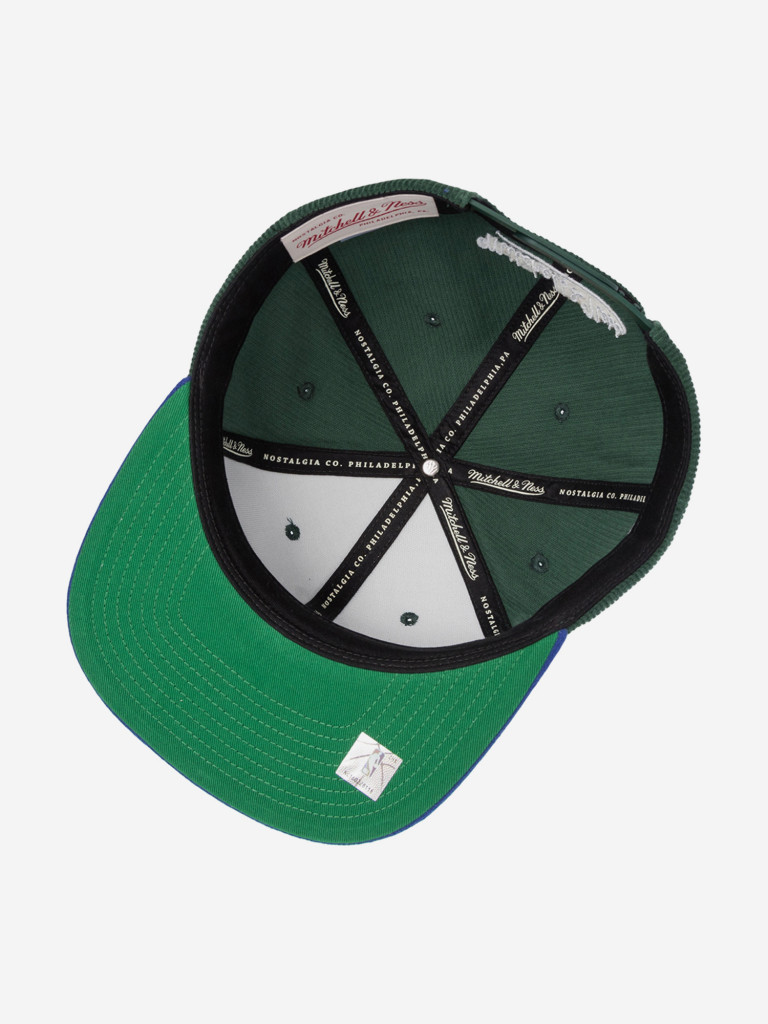 Бейсболка с прямым козырьком MITCHELL NESS HS10048-MBUGREN Milwaukee Bucks NBA (зеленый)