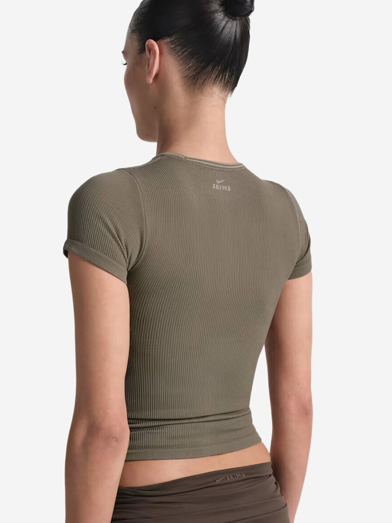 Футболка женская Nike SKIMS