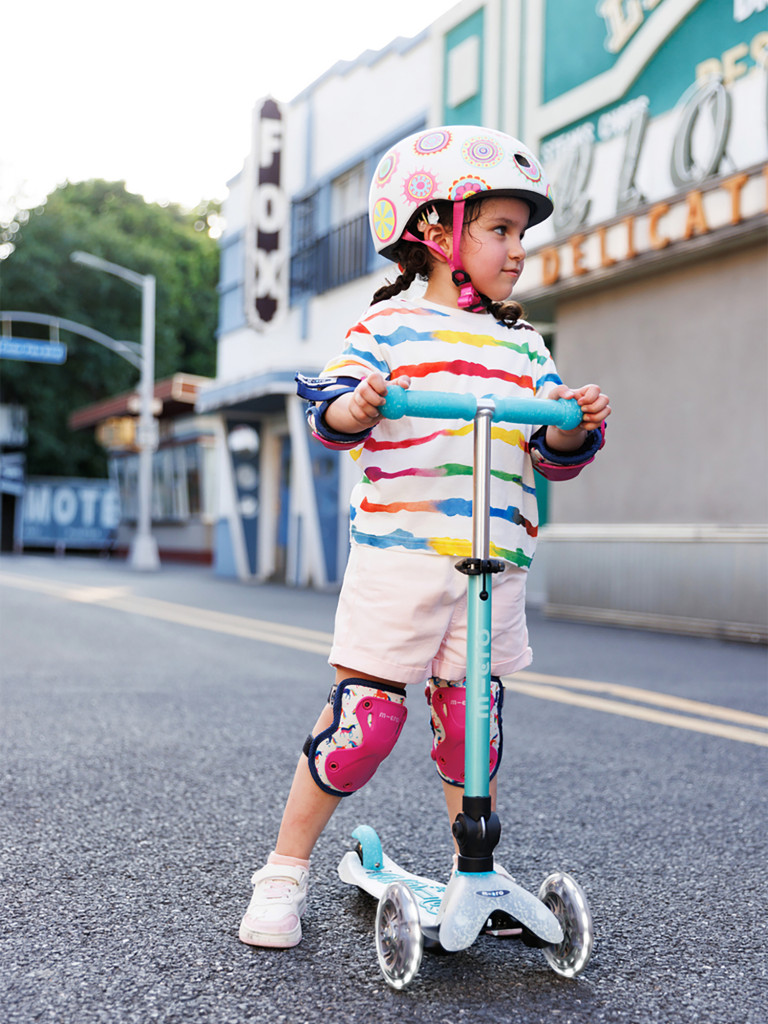 Самокат детский Micro Mini Deluxe Orion LED, складной