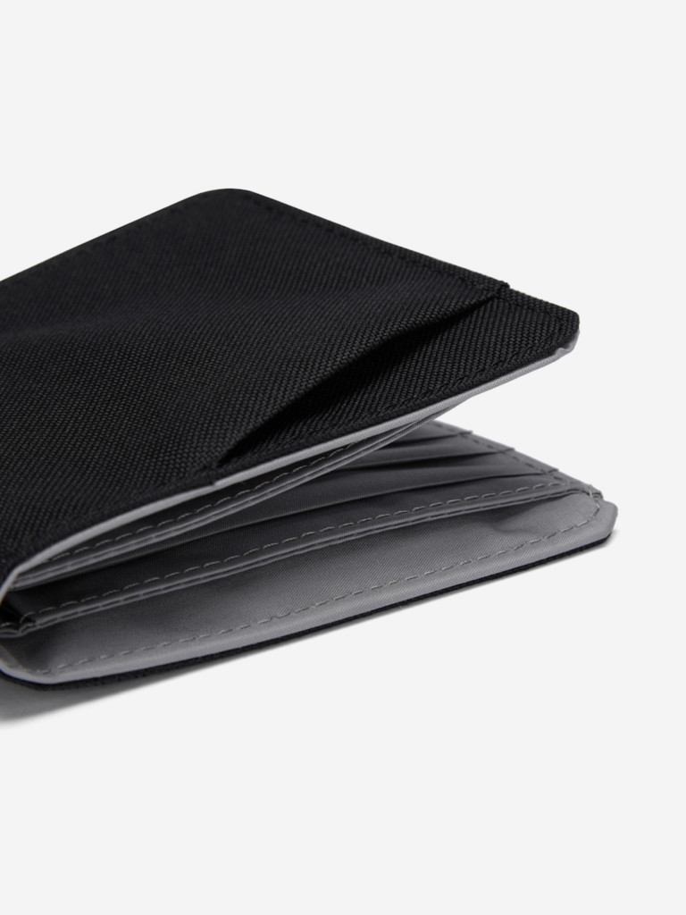 Кошелек антивор Pacsafe RFIDsafe bifold wallet, Black