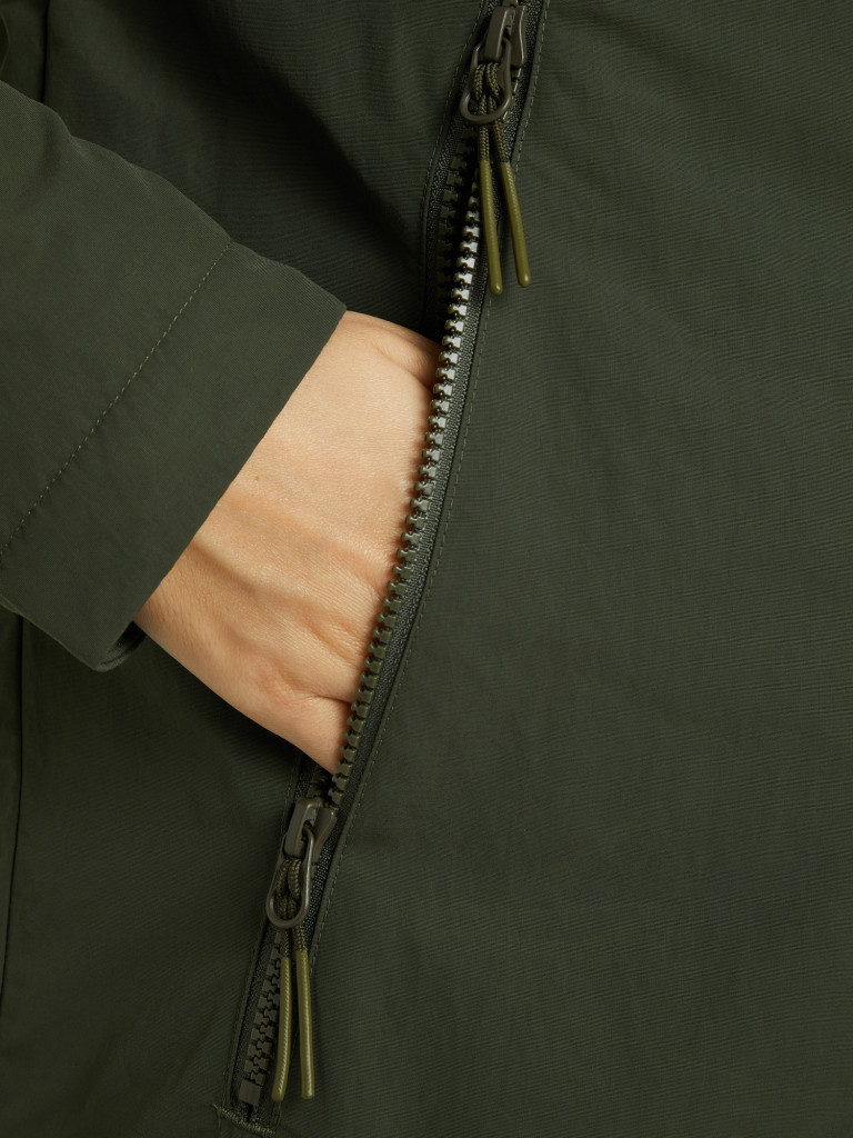 Куртка утепленная женская Reebok Outerwear Urban