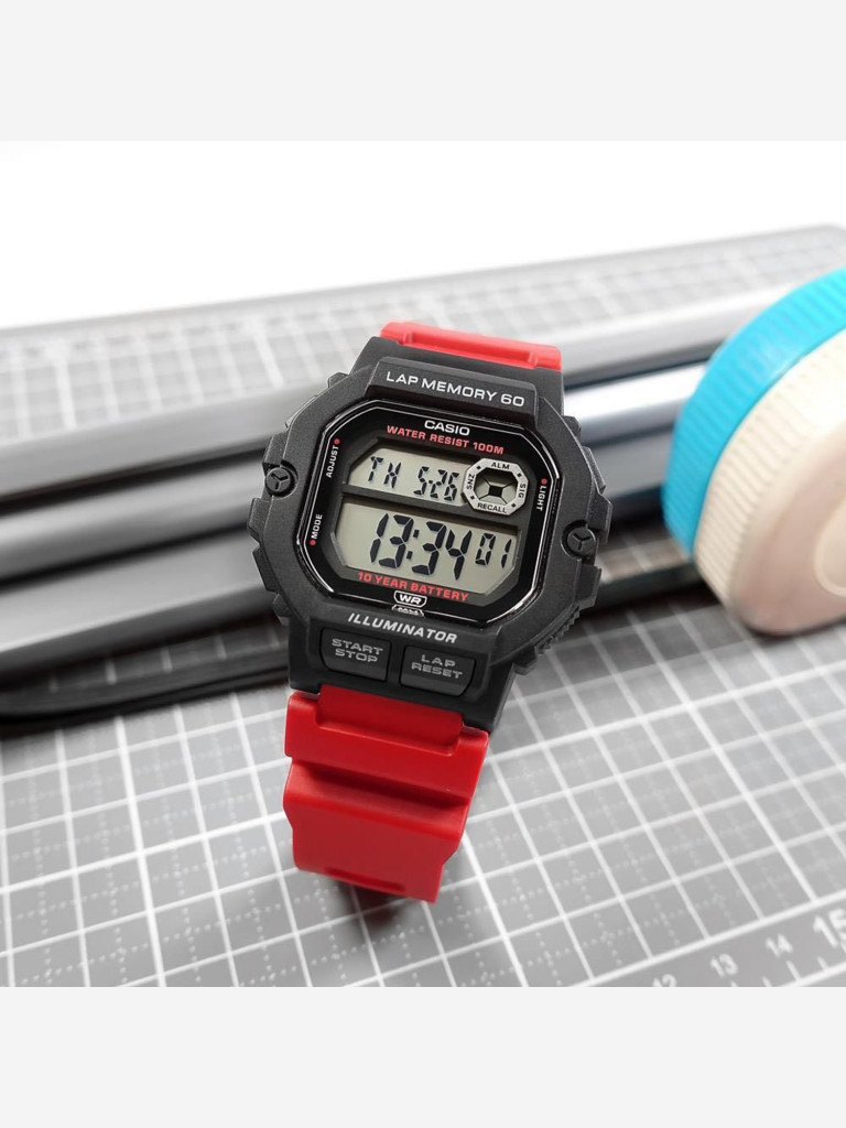 Наручные часы CASIO
