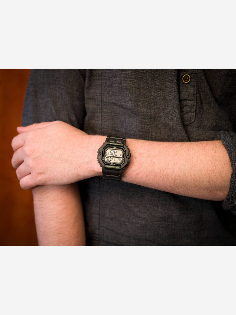 Наручные часы CASIO